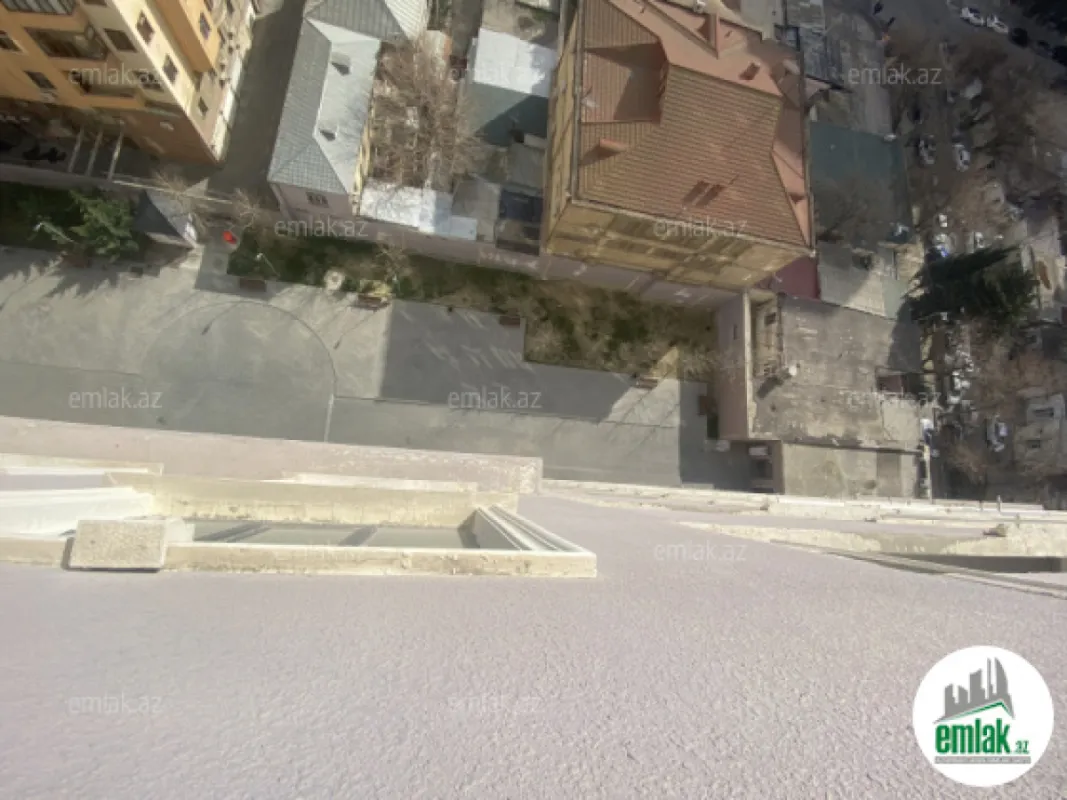 Satılır 3 otaqlı yeni tikili 163.4 m²