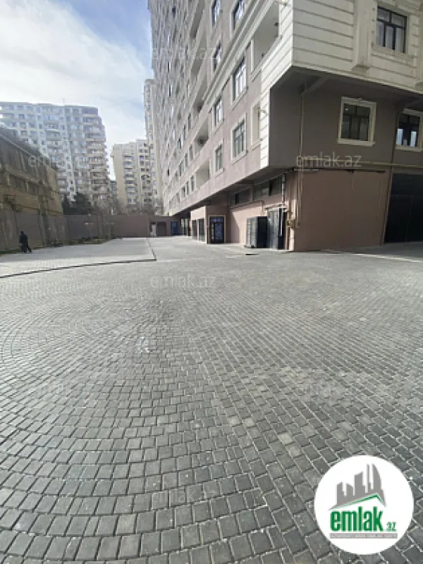 Satılır 3 otaqlı yeni tikili 163.4 m²