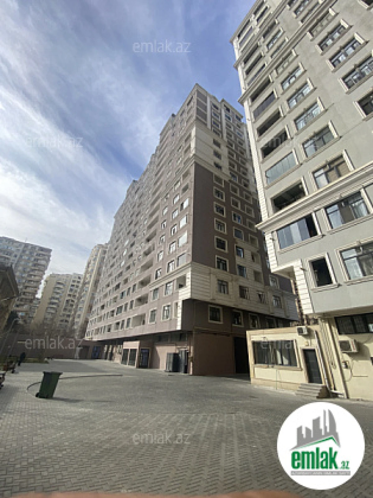 Satılır 3 otaqlı yeni tikili 163.4 m²