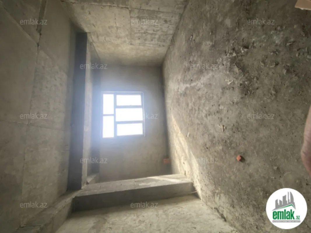 Satılır 3 otaqlı yeni tikili 163.4 m²