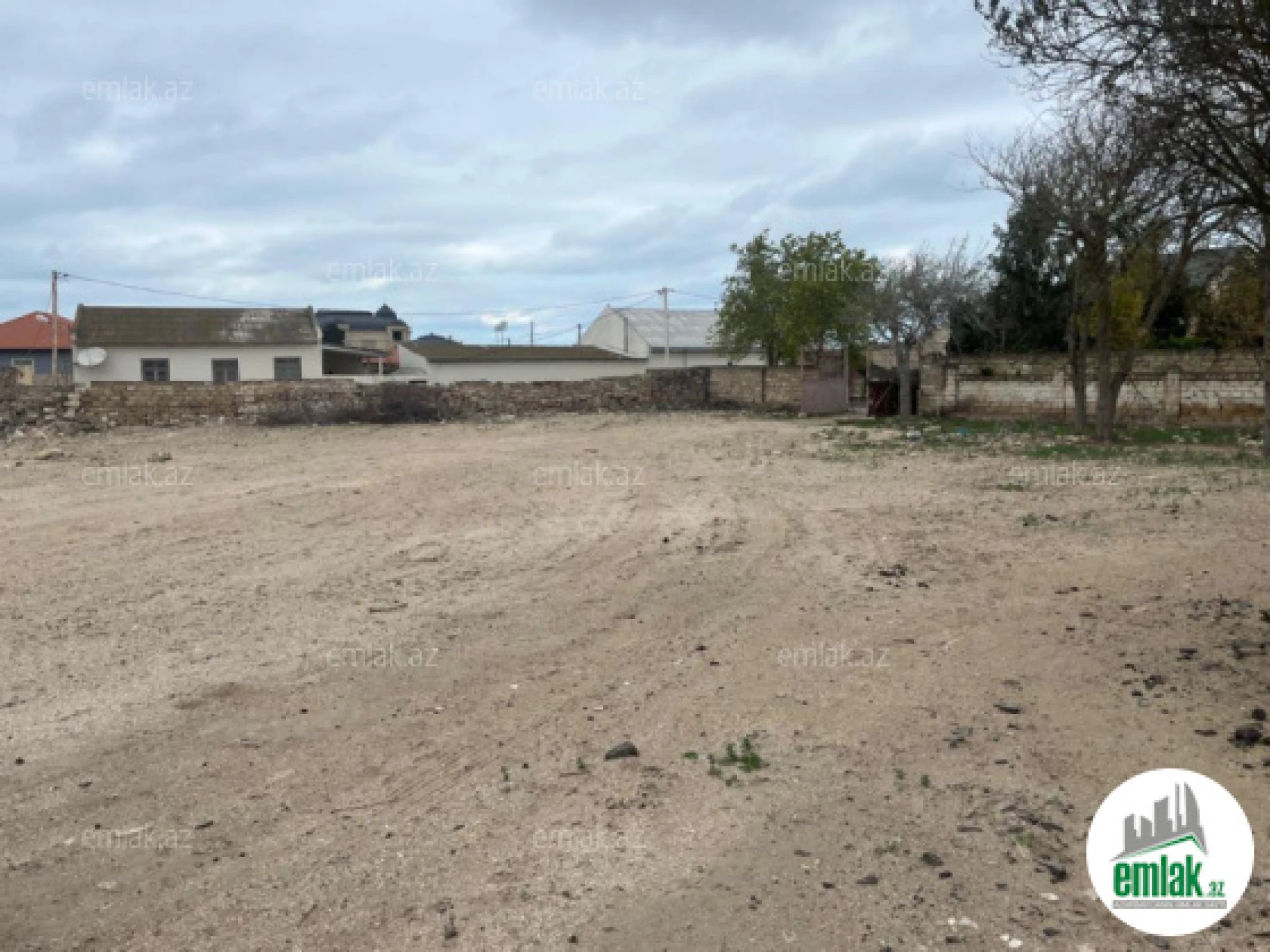 Satılır torpaq sahəsi 144 m²