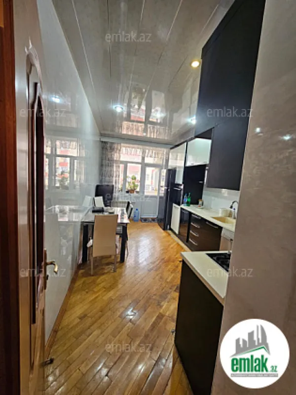 Satılır 3 otaqlı yeni tikili 145 m²