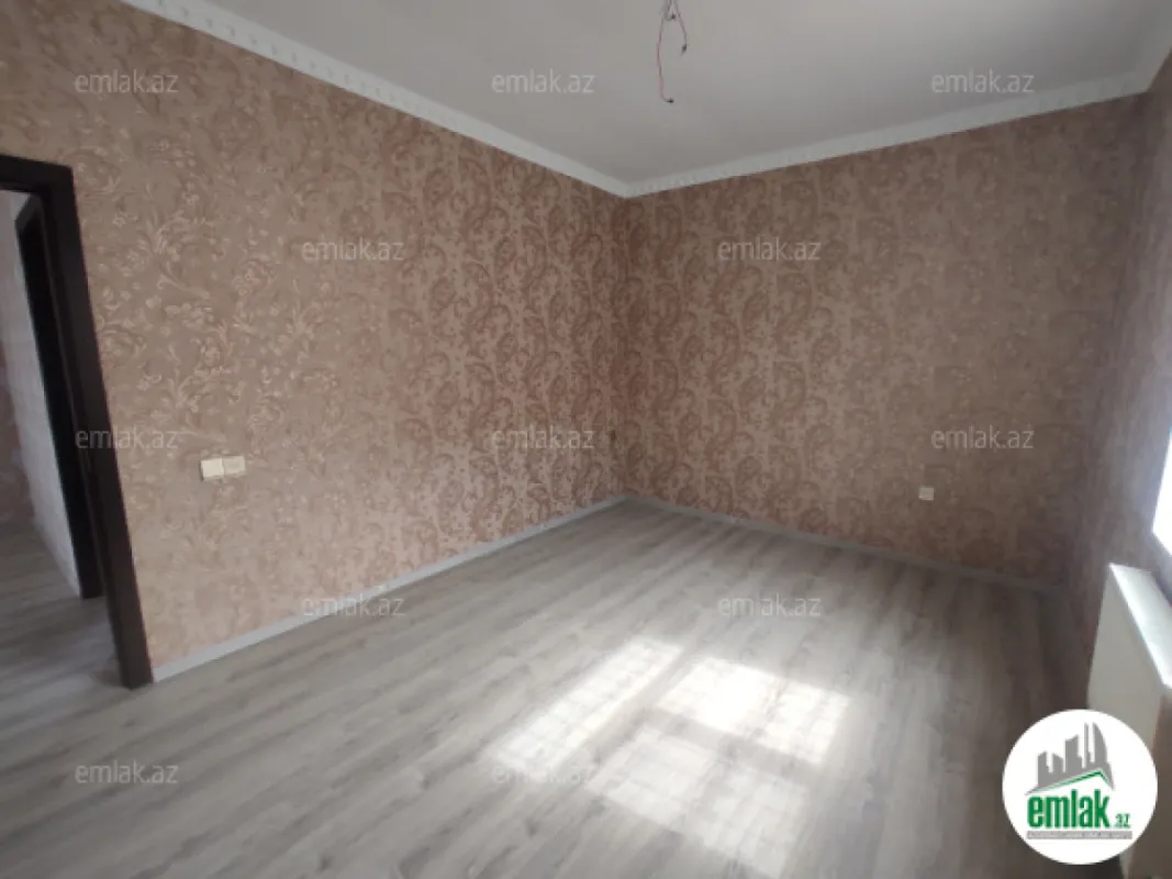 Satılır 4 otaqlı həyət evi 150 m²