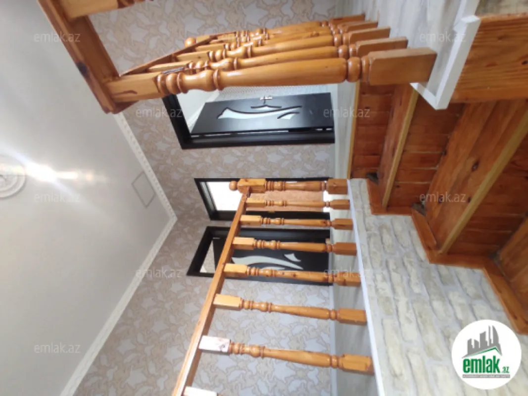 Satılır 4 otaqlı həyət evi 150 m²