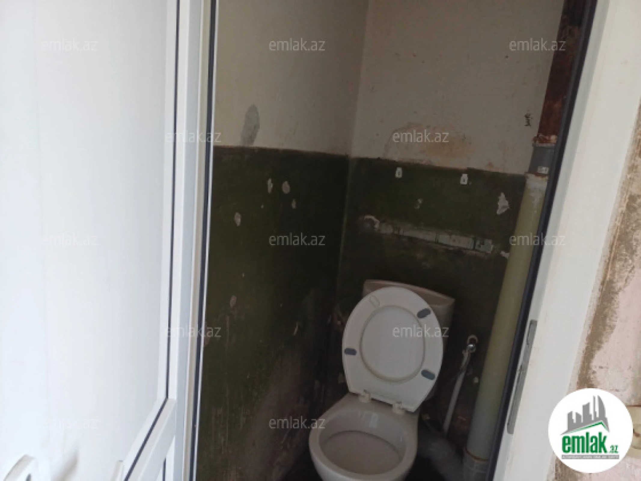 Satılır 3 otaqlı köhnə tikili 70 m²