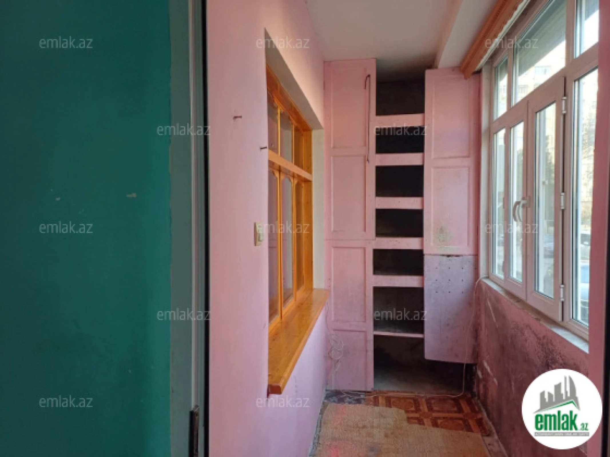 Satılır 3 otaqlı köhnə tikili 70 m²