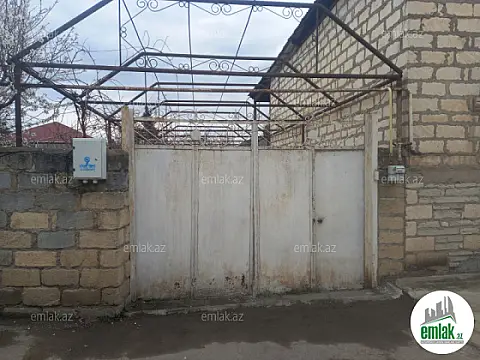 Satılır 8 otaqlı köhnə tikili 6 m² — Bakı 8 otaq 6.00 m²