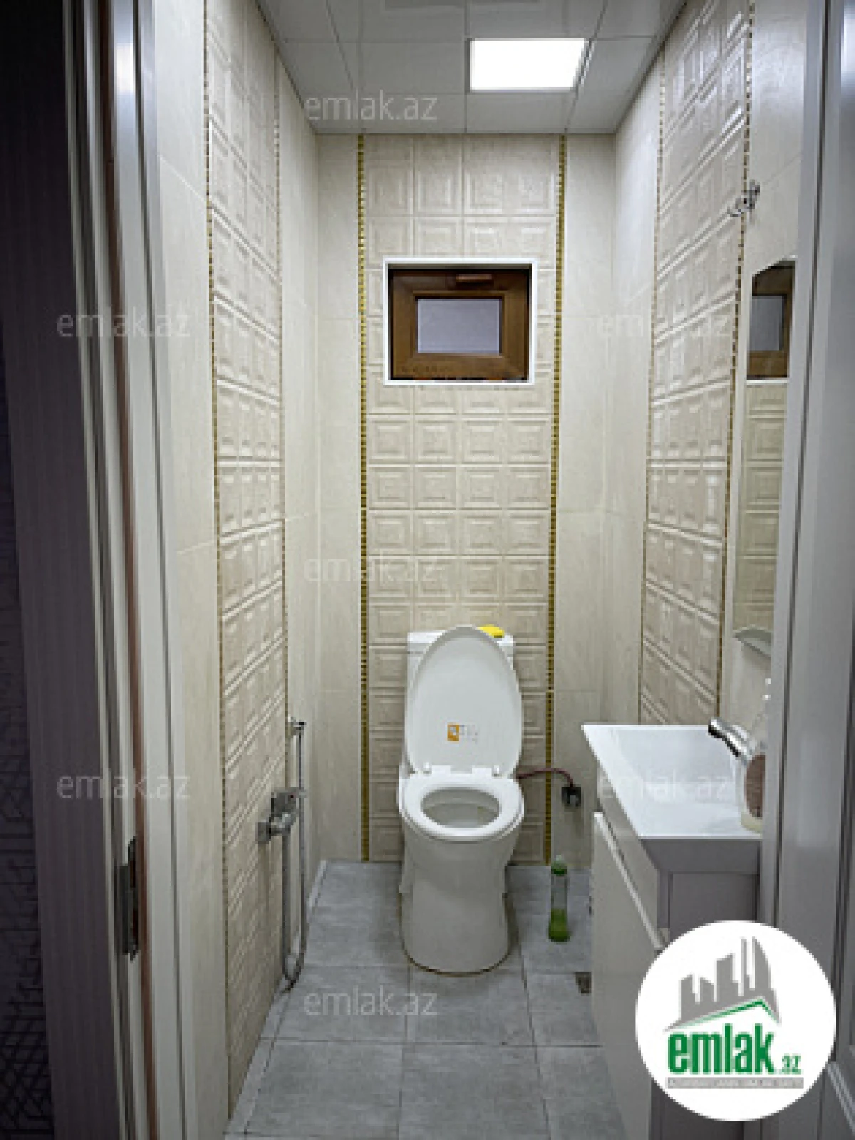 Satılır 4 otaqlı həyət evi 200 m²