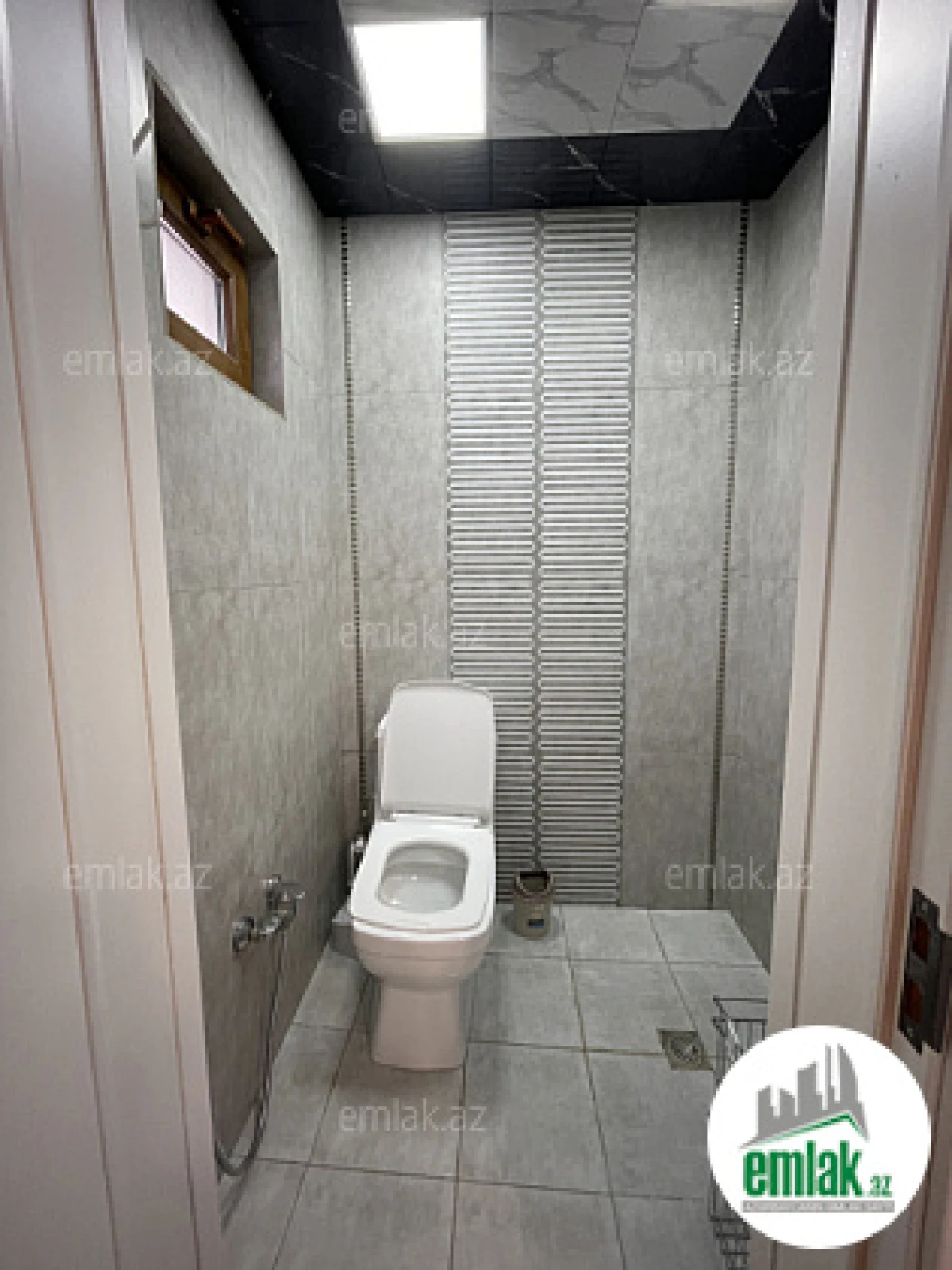 Satılır 4 otaqlı həyət evi 200 m²