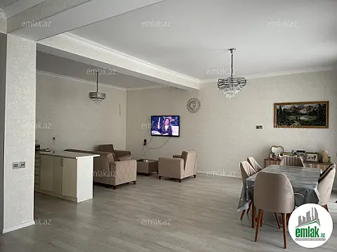 Satılır 4 otaqlı həyət evi 200 m²
