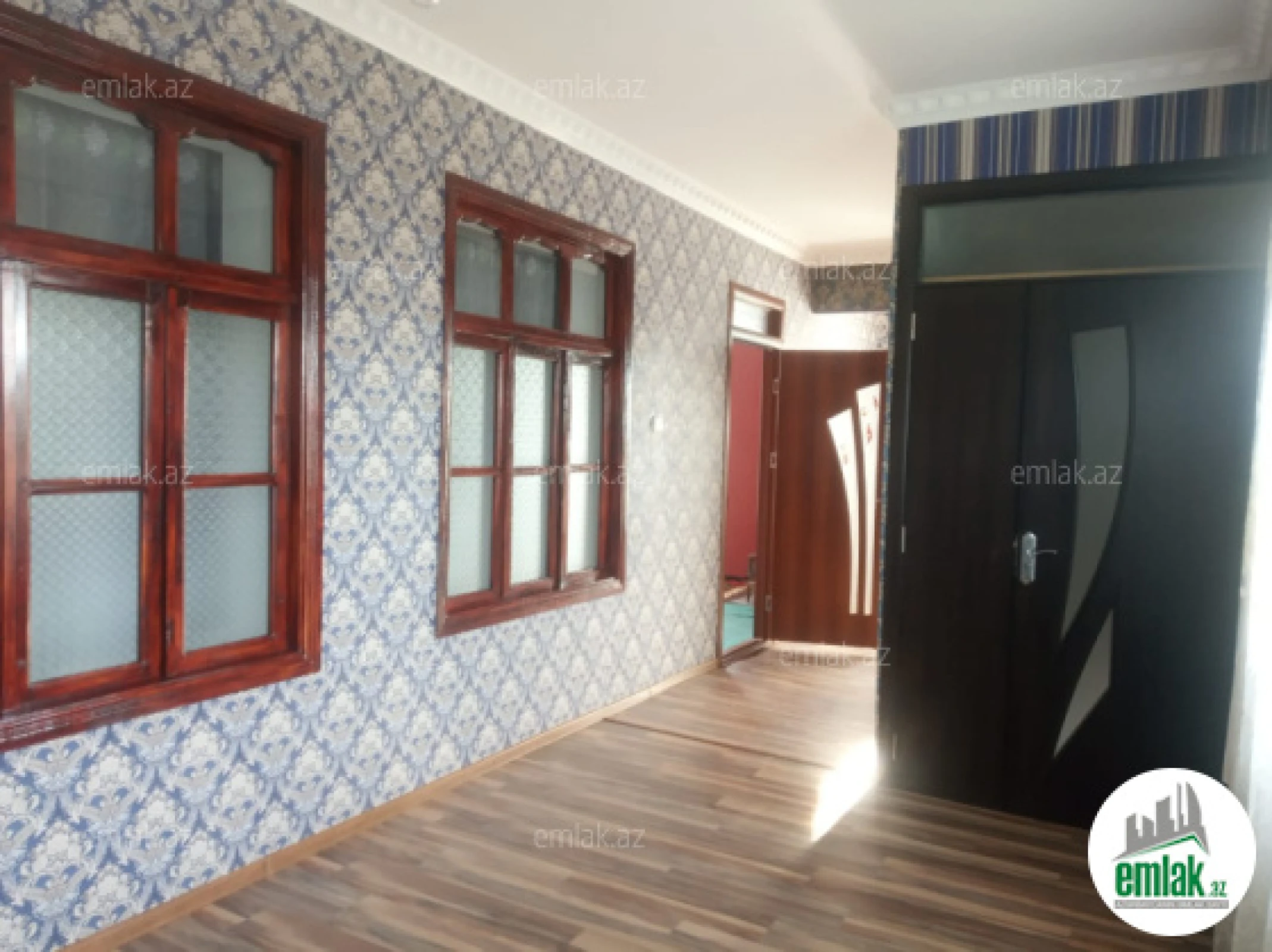 Satılır 5 otaqlı həyət evi 200 m²