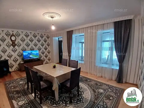 Satılır 5 otaqlı həyət evi 200 m²