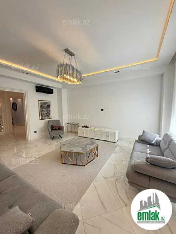 Satılır 4 otaqlı yeni tikili 157 m²