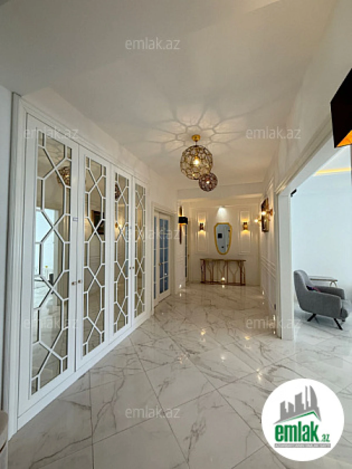 Satılır 4 otaqlı yeni tikili 157 m²