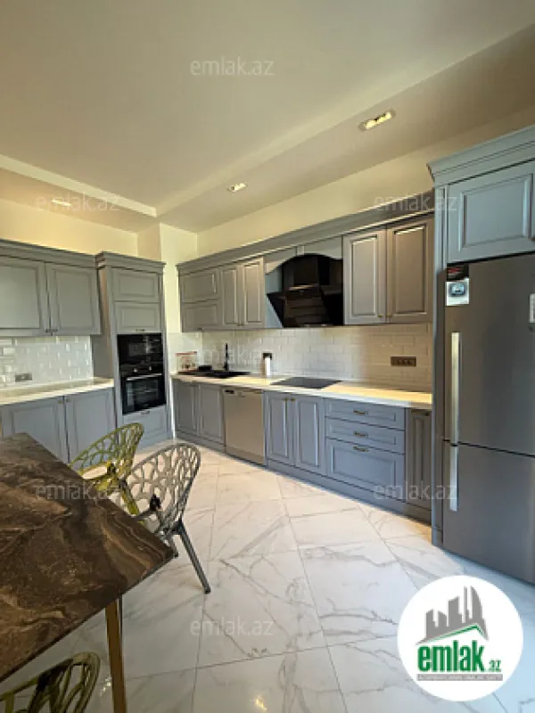 Satılır 4 otaqlı yeni tikili 157 m²