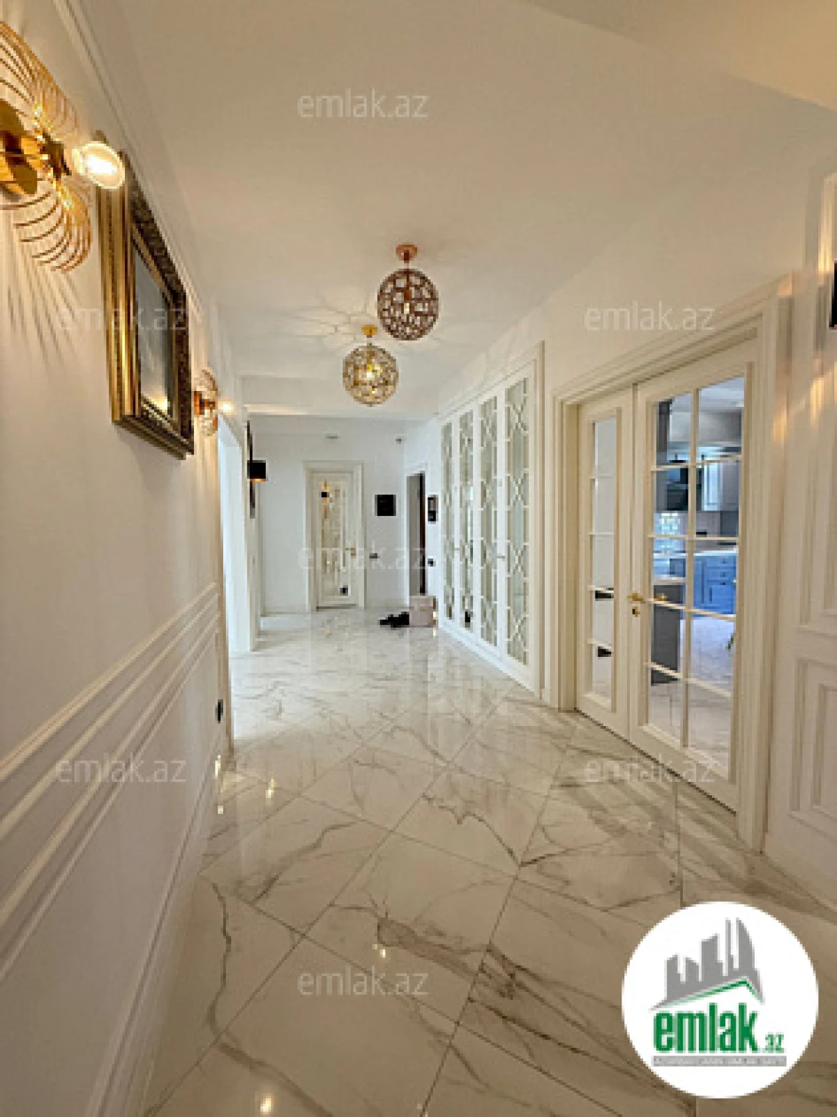 Satılır 4 otaqlı yeni tikili 157 m²