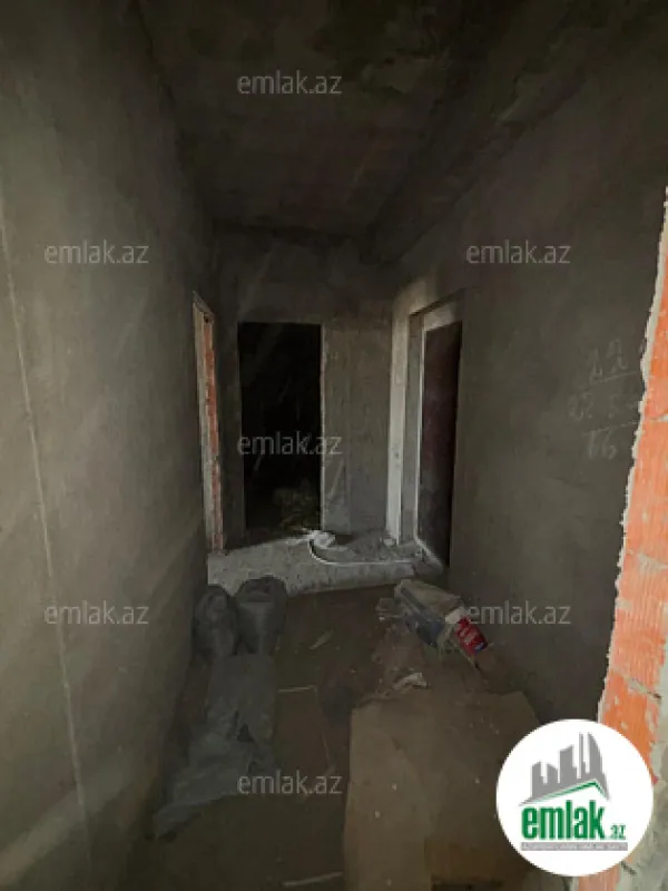 Satılır 2 otaqlı yeni tikili 75 m²
