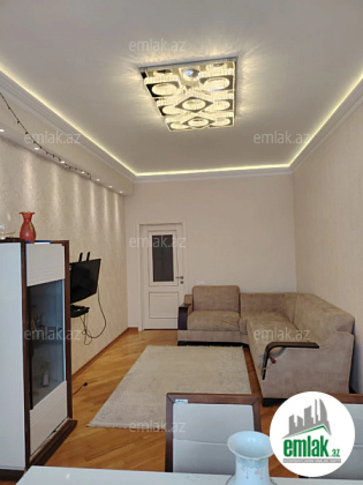 Satılır 2 otaqlı yeni tikili 63 m²