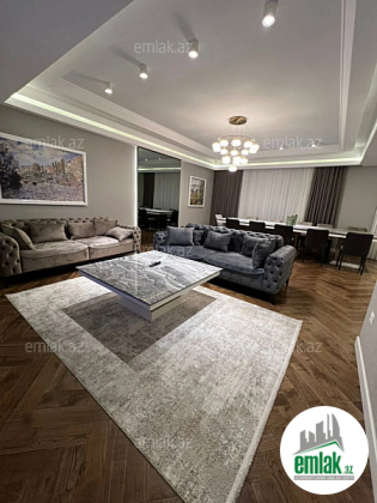 Satılır 4 otaqlı yeni tikili 225 m²