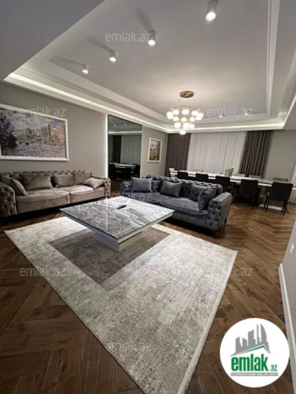 Satılır 4 otaqlı yeni tikili 225 m²