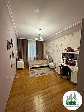 Satılır 4 otaqlı yeni tikili 206 m²
