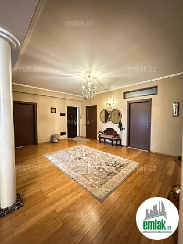 Satılır 4 otaqlı yeni tikili 206 m²