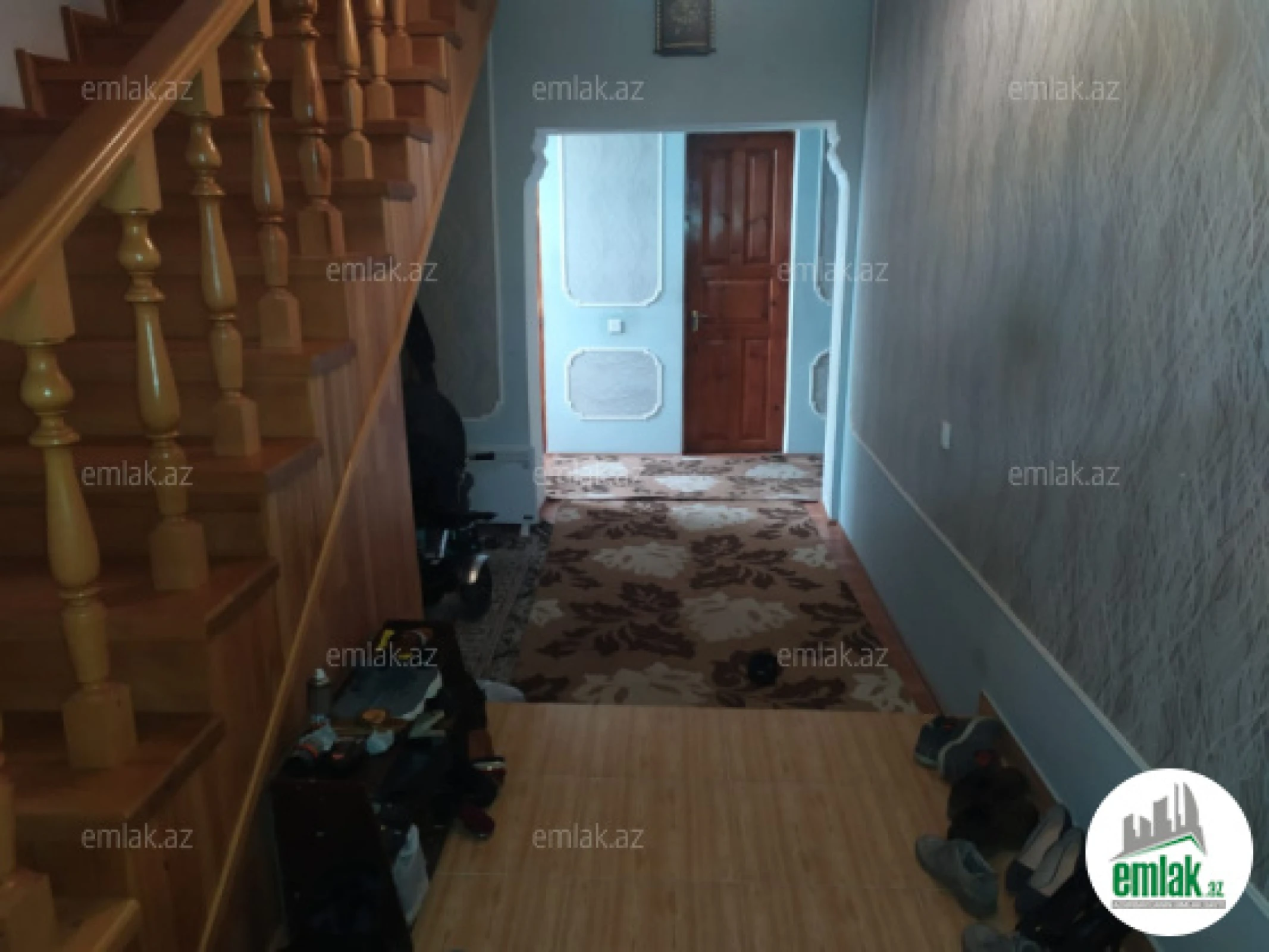 Satılır 7 otaqlı həyət evi 255 m²