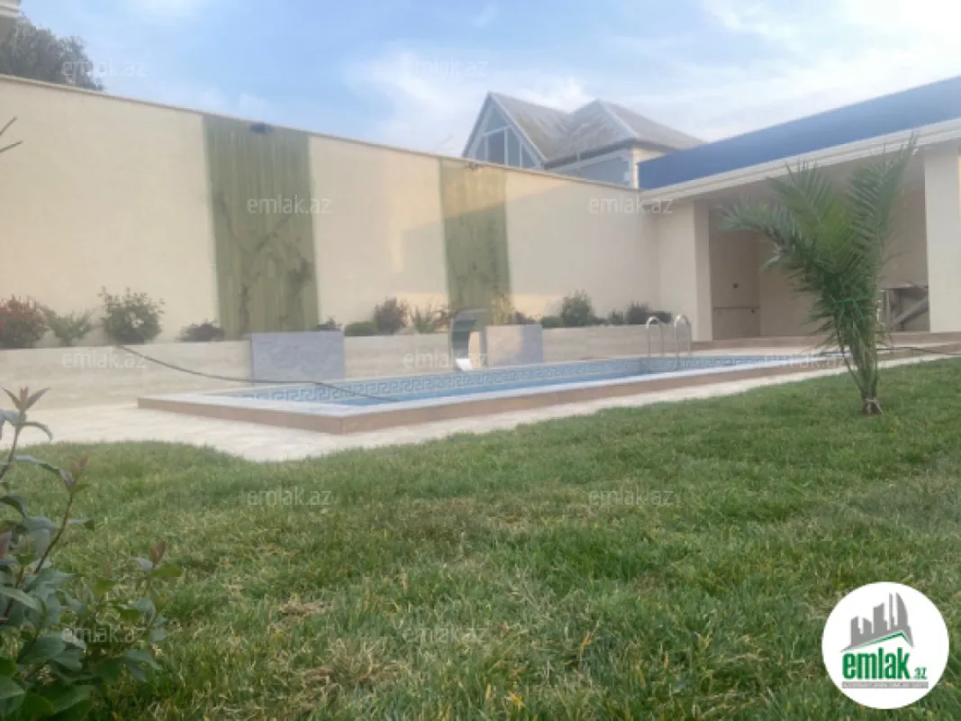 Satılır 6 otaqlı həyət evi 220 m²