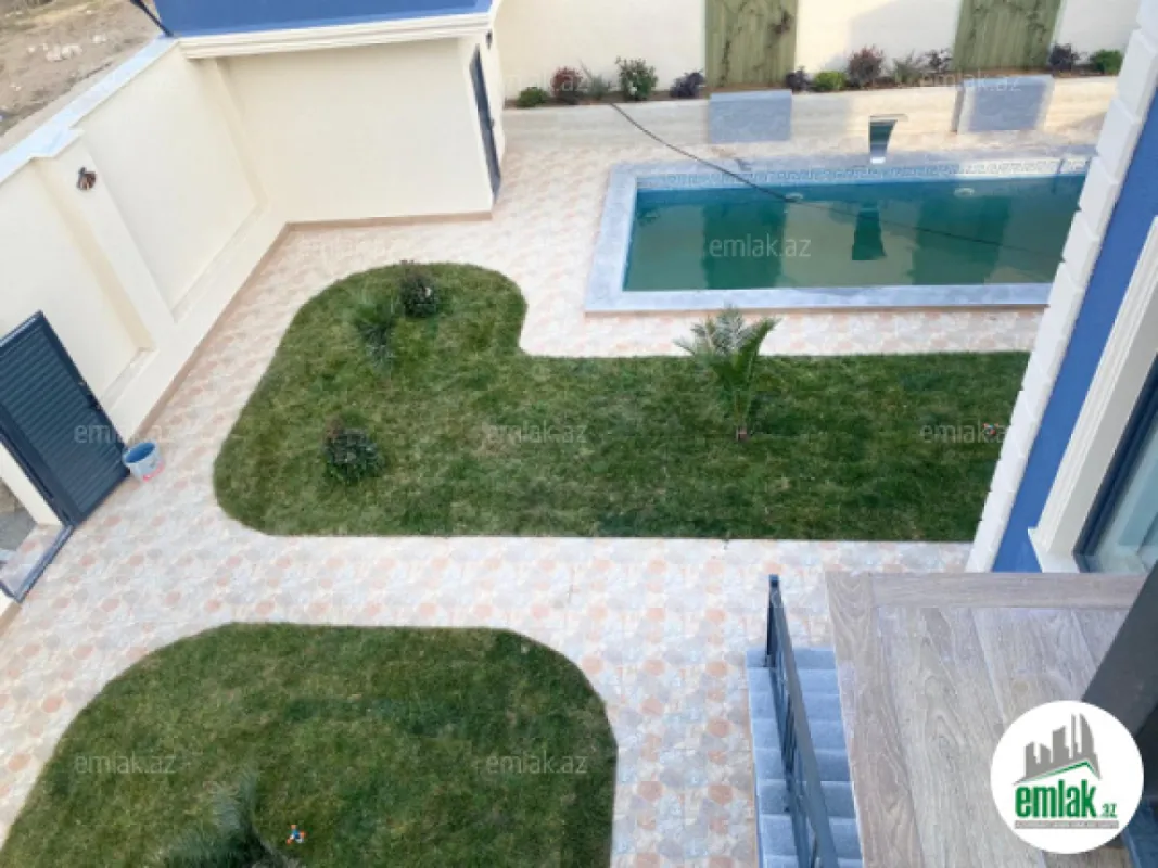 Satılır 6 otaqlı həyət evi 220 m²