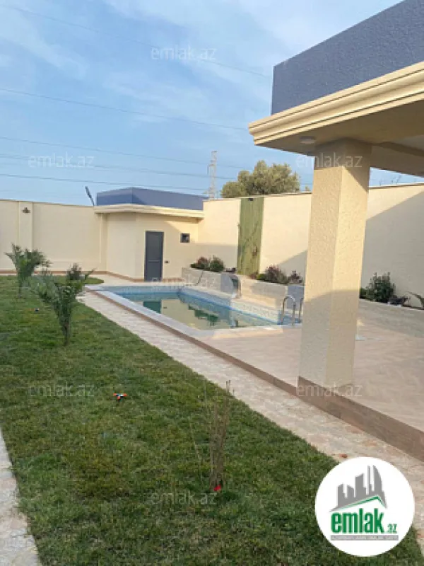 Satılır 6 otaqlı həyət evi 220 m²