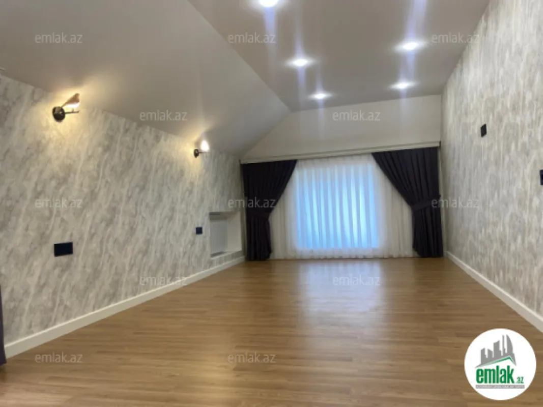 Satılır 6 otaqlı həyət evi 220 m²