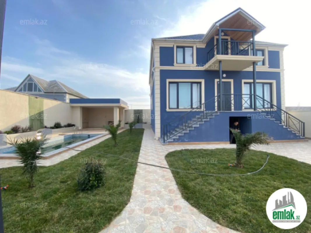 Satılır 6 otaqlı həyət evi 220 m²