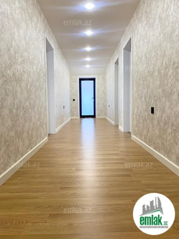 Satılır 6 otaqlı həyət evi 220 m²