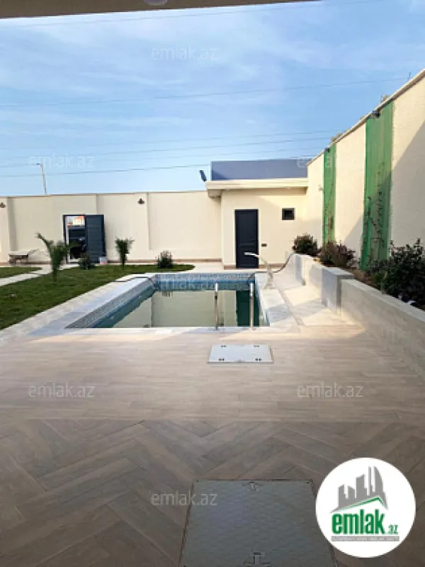 Satılır 6 otaqlı həyət evi 220 m²