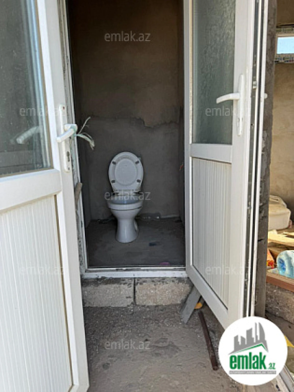 Satılır torpaq sahəsi 10 m²