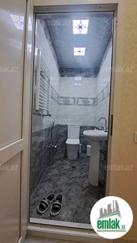 Satılır 3 otaqlı yeni tikili 132 m²