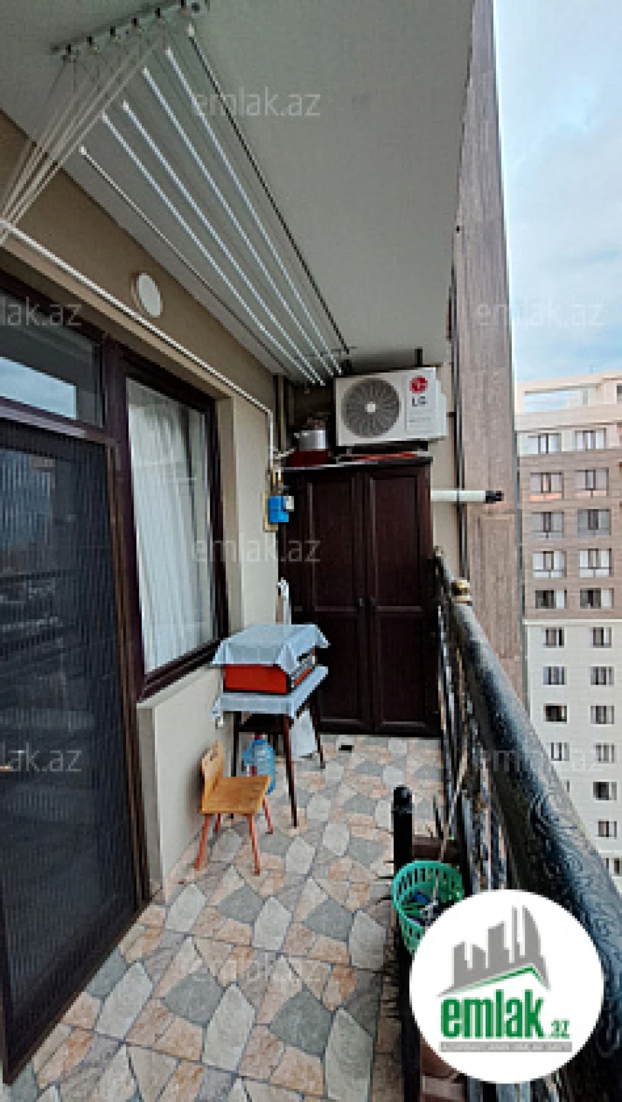 Satılır 3 otaqlı yeni tikili 132 m²