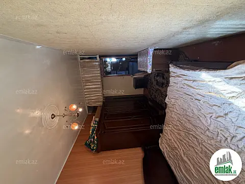 Satılır 3 otaqlı köhnə tikili 55 m²