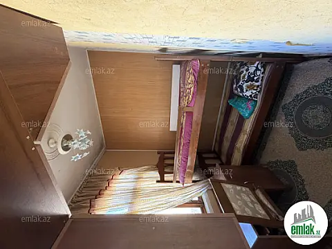 Satılır 3 otaqlı köhnə tikili 55 m²