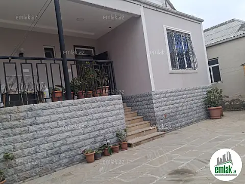 Satılır 4 otaqlı həyət evi 125 m²