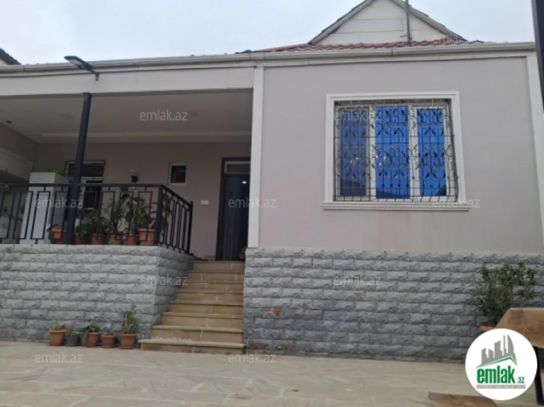 Satılır 4 otaqlı həyət evi 125 m²
