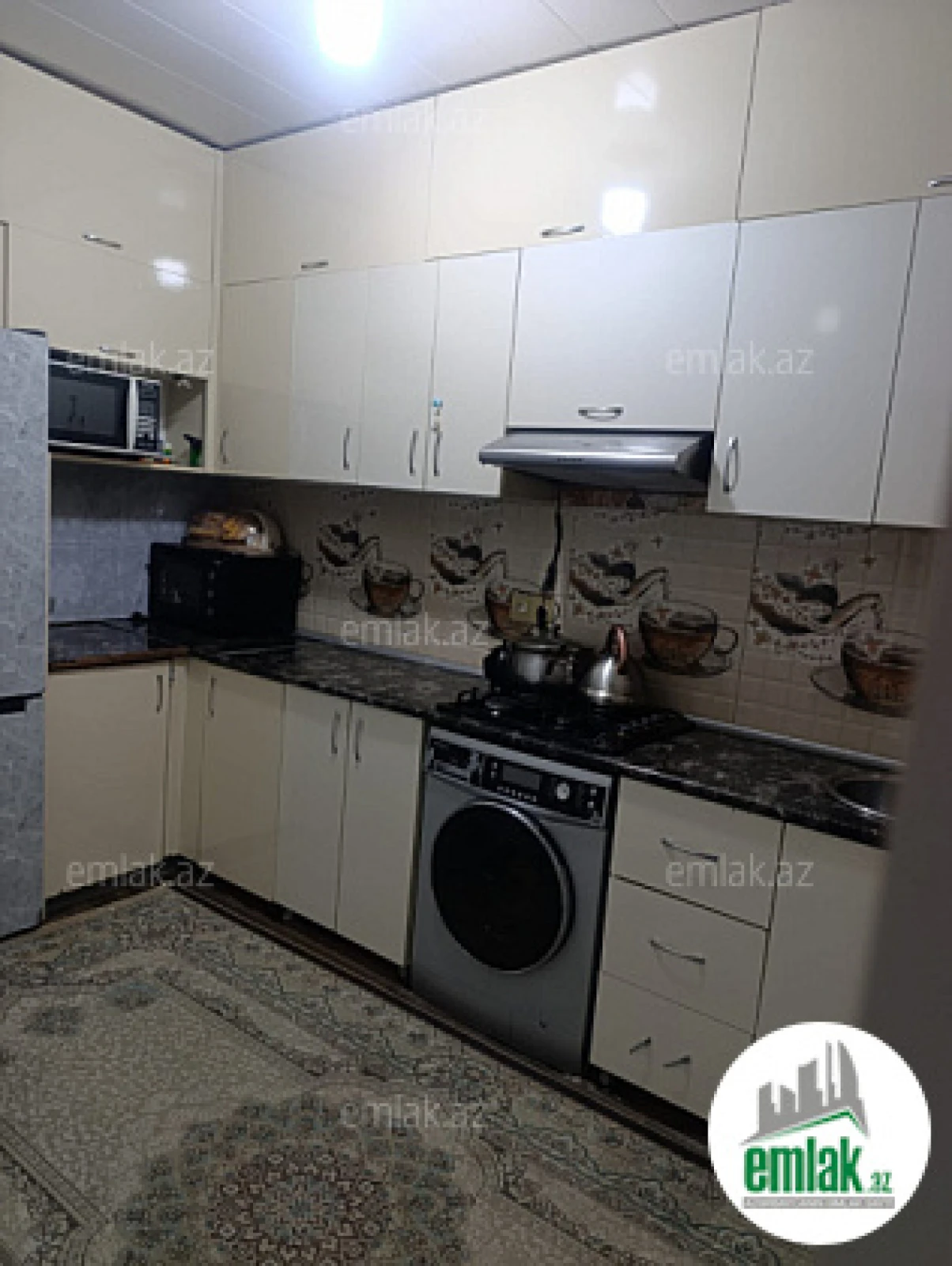 Satılır 2 otaqlı həyət evi 130 m²