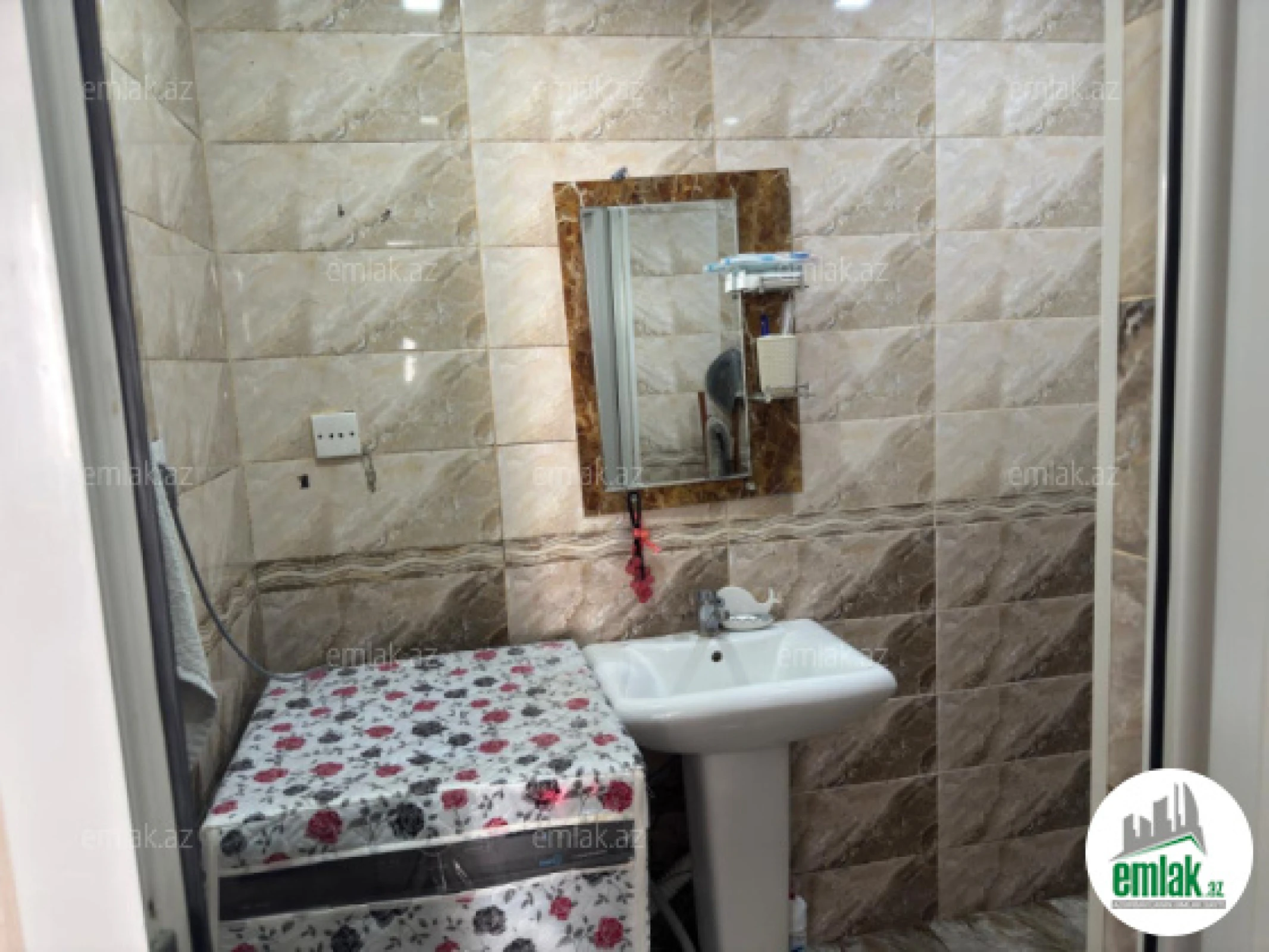 Satılır 3 otaqlı yeni tikili 72 m²