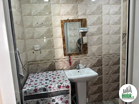 Satılır 3 otaqlı yeni tikili 72 m²