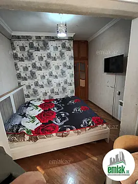 Satılır 3 otaqlı köhnə tikili 60 m²