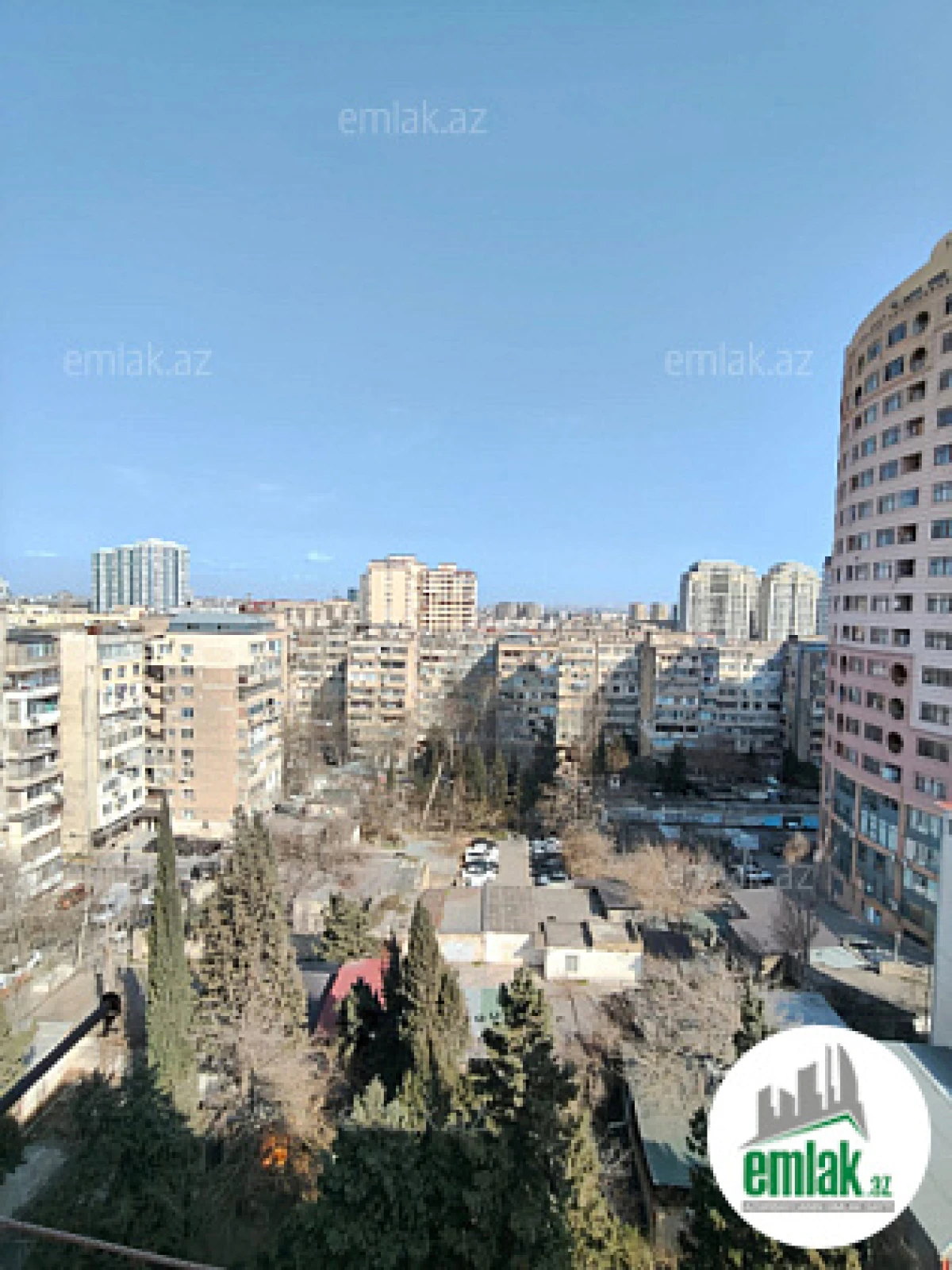 Satılır 3 otaqlı köhnə tikili 60 m²