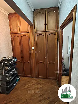 Satılır 3 otaqlı köhnə tikili 60 m²