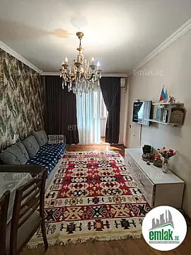 Satılır 3 otaqlı köhnə tikili 60 m²