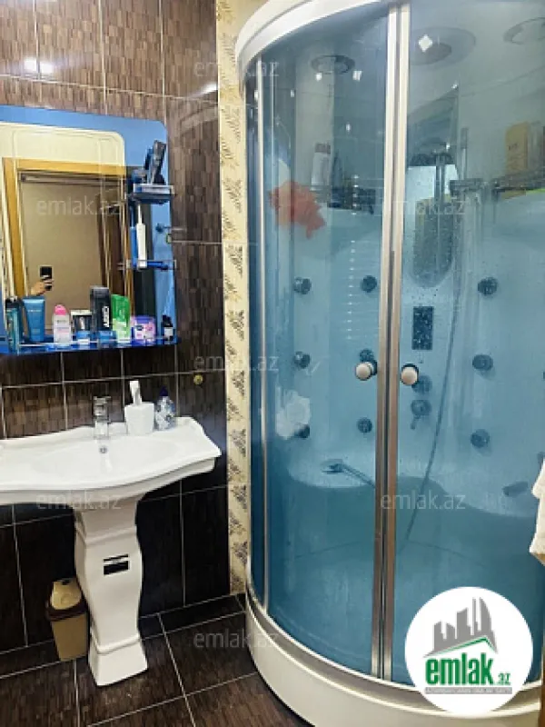 Satılır 3 otaqlı yeni tikili 118 m²