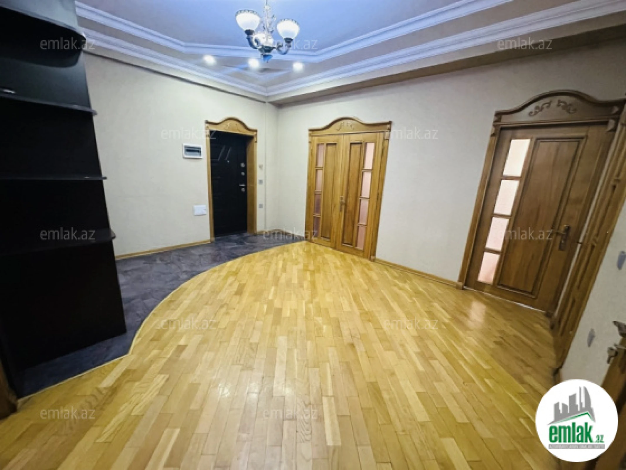 Satılır 3 otaqlı yeni tikili 118 m²